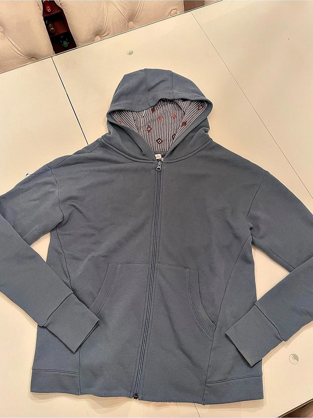 Vera Bradley Zip Hoodie Size Small